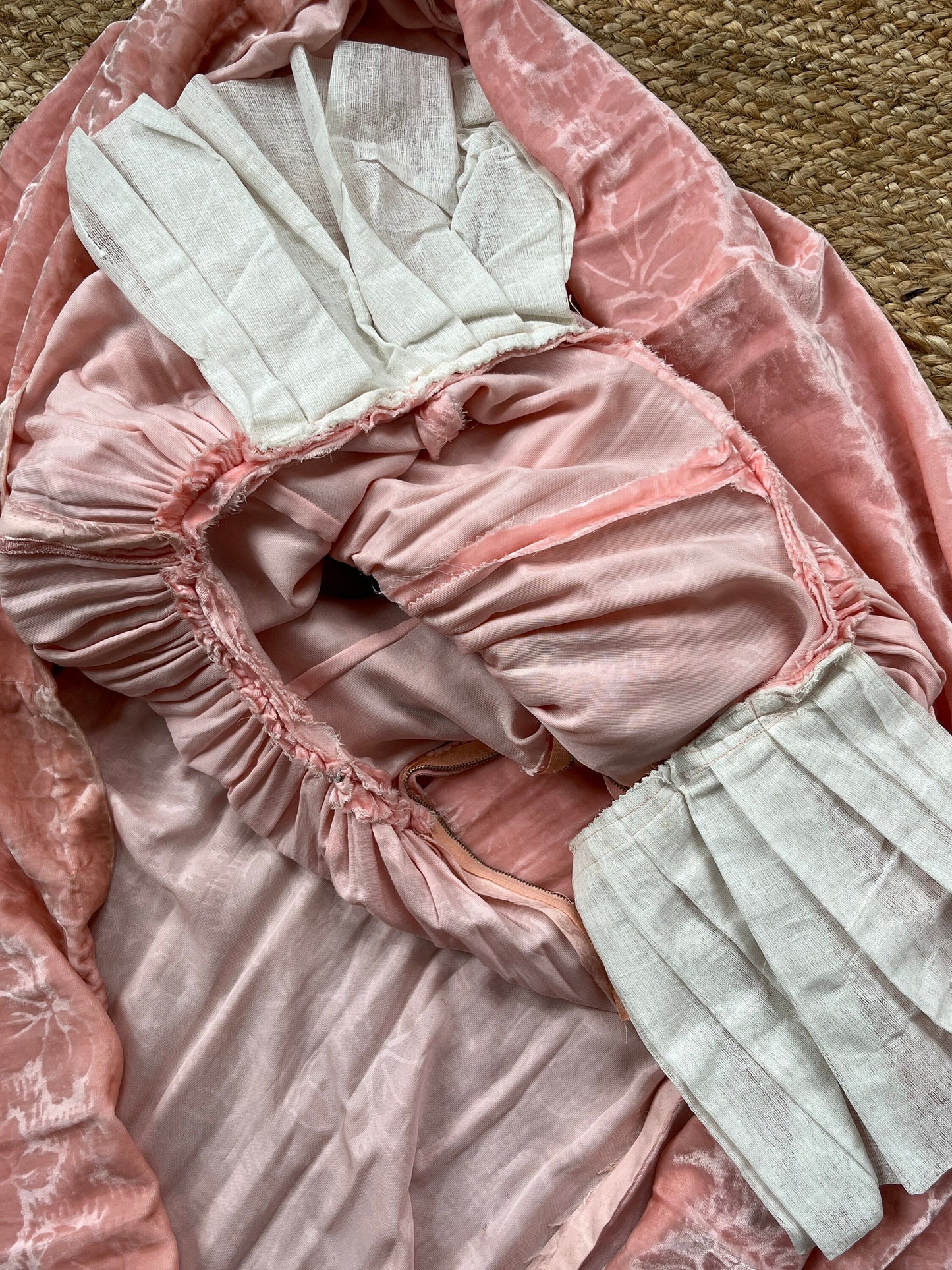 1930s 1940s Pink Velvet 'Lee Delman' Evening Gown