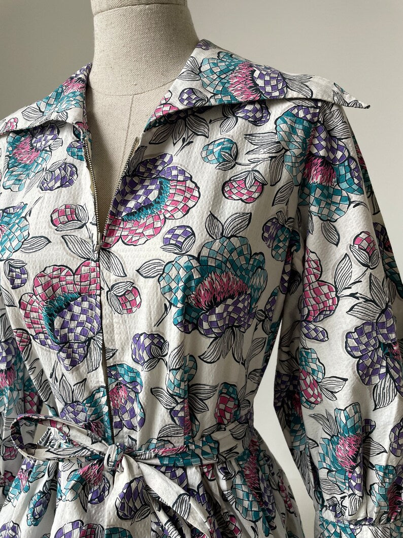 1940s Floral Seersucker Housecoat