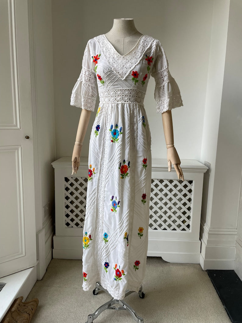 1970s Mexican Folk Dress with Floral Embroidery