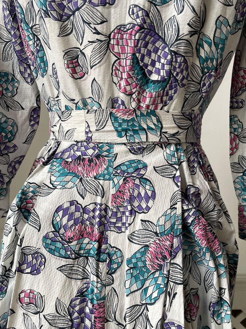 1940s Floral Seersucker Housecoat